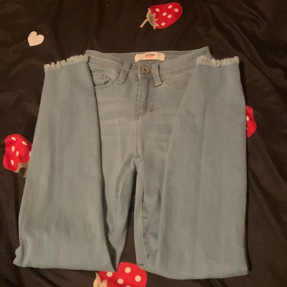 New ripped skinny jeans